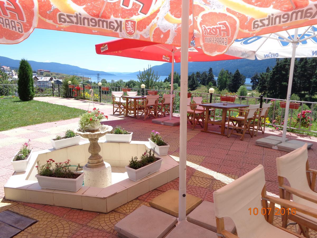 Family Hotel Panorama Sarnitsa Εξωτερικό φωτογραφία