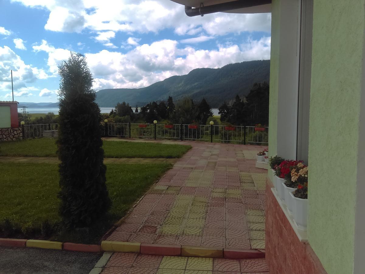 Family Hotel Panorama Sarnitsa Εξωτερικό φωτογραφία