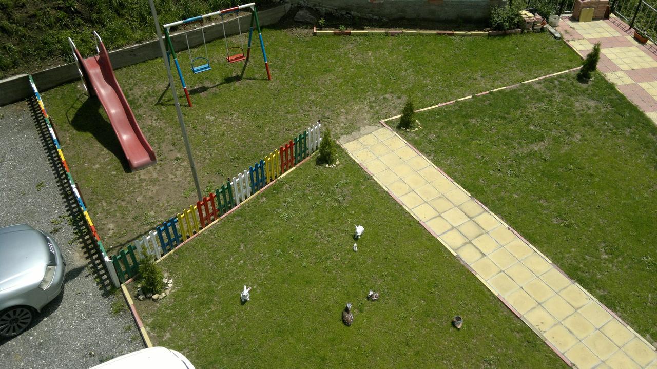 Family Hotel Panorama Sarnitsa Εξωτερικό φωτογραφία